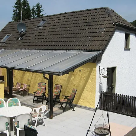 Spacious Holiday In Reifferscheid With Private Terrace Casa de Férias Hellenthal