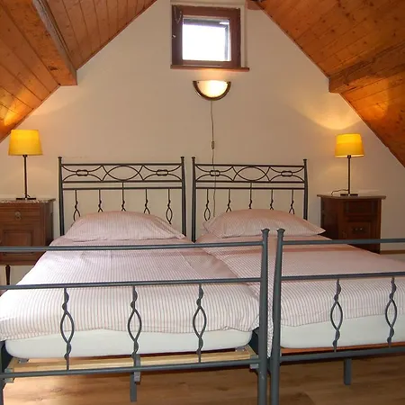 Casa de Férias Spacious Holiday In Reifferscheid With Private Terrace *