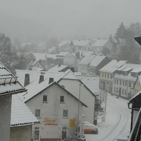 Spacious Holiday In Reifferscheid With Private Terrace Casa de Férias
